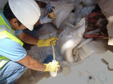 Cargo damage and sampling